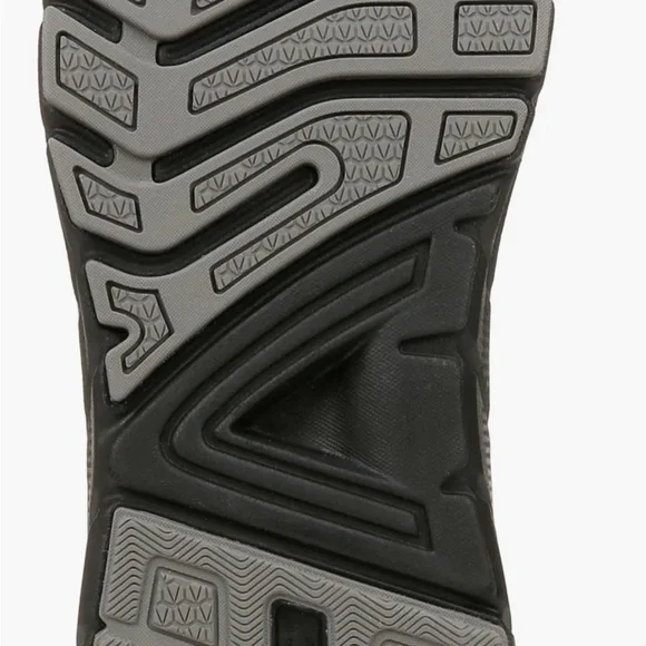 New Walk Max Water Repellent Sneaker (Women) size 13 - Picture 6 of 9